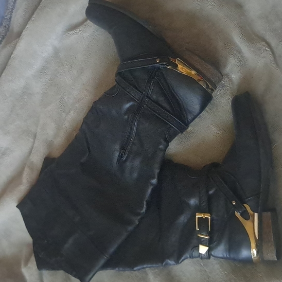 ALDO BOOTS - Picture 2 of 6